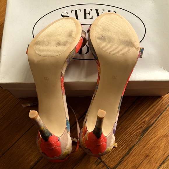 Steve Madden Floral Nudist High Heel Sandals - Picture 3 of 5